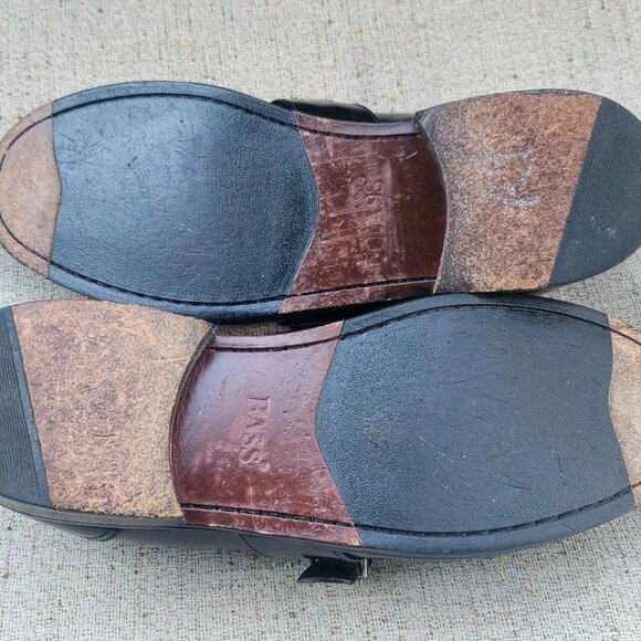G.H Bass Men Shoes Slip On Side Buckle Black Patent Leather Size 9M
